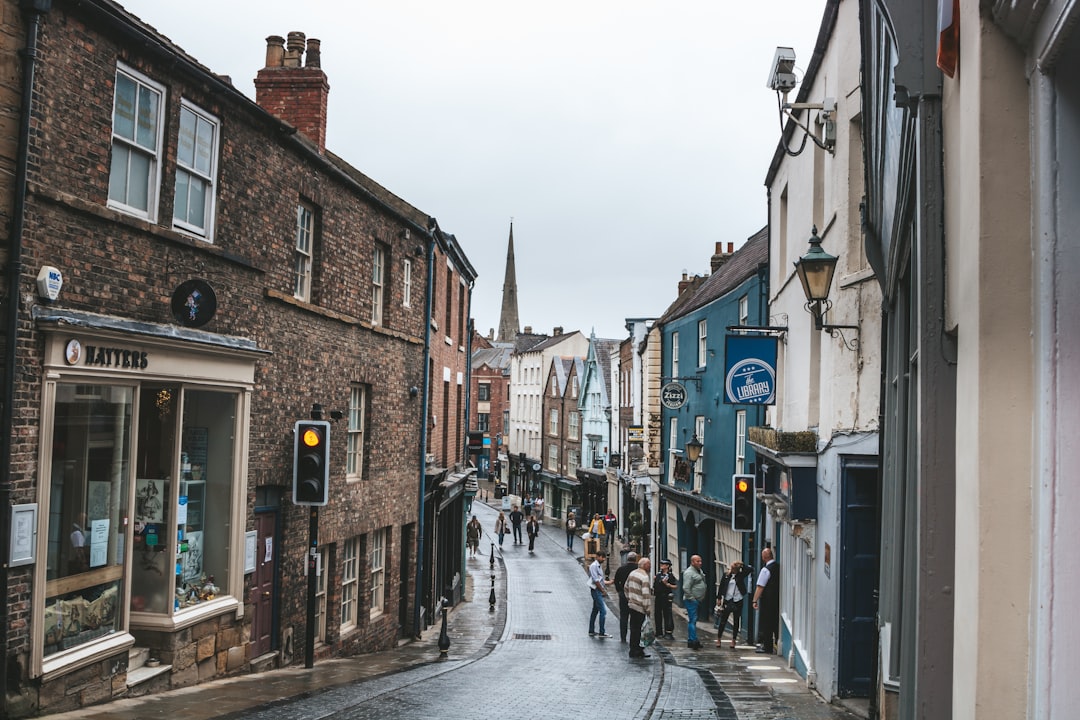 The Decline of the High Street: Why 2026 is the Year of the Digital Mall