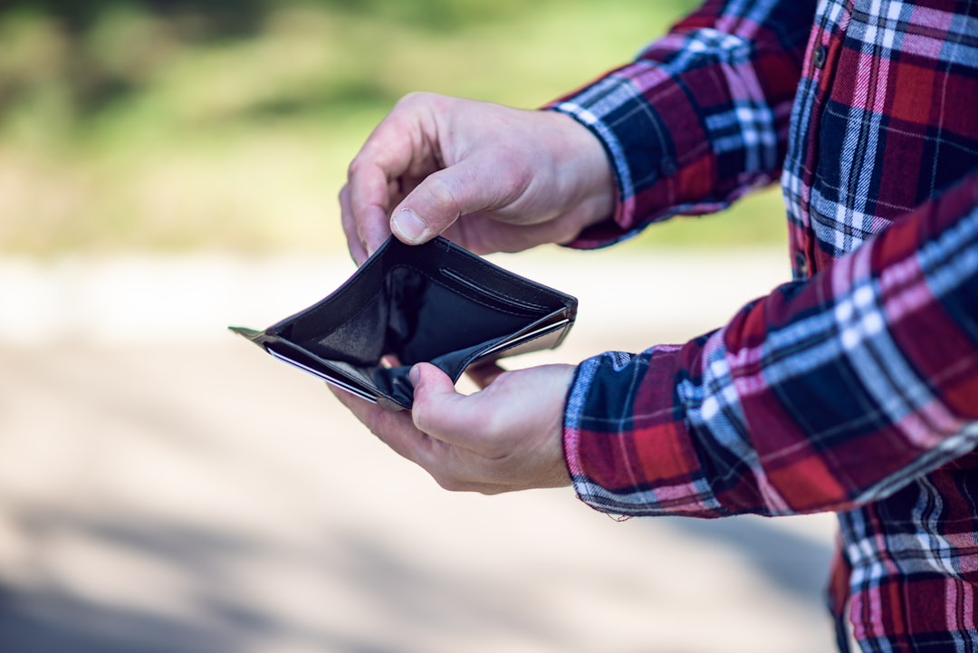 The Productivity Gap: Why Wage Growth Stagnates Despite Tech Innovation