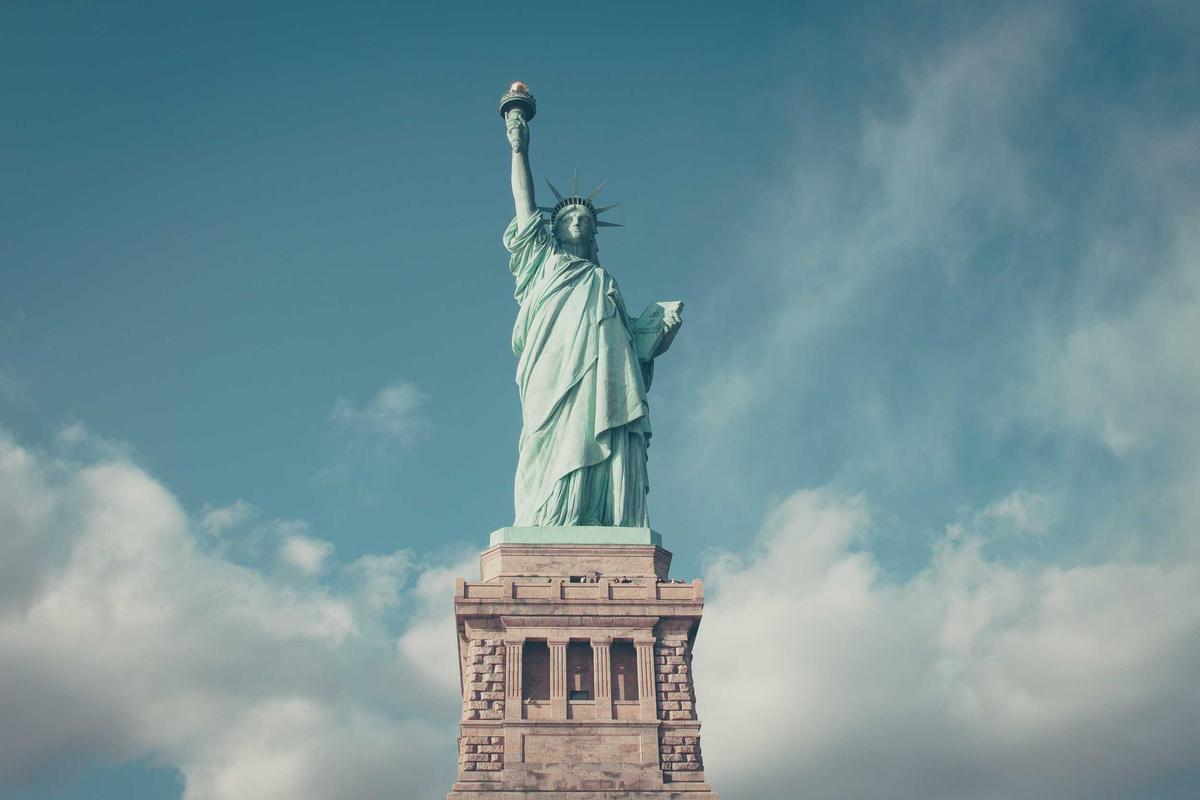 The Vomiting Vortex: Norovirus, Cruises, and the Collapse of Hygienic Civilisation
