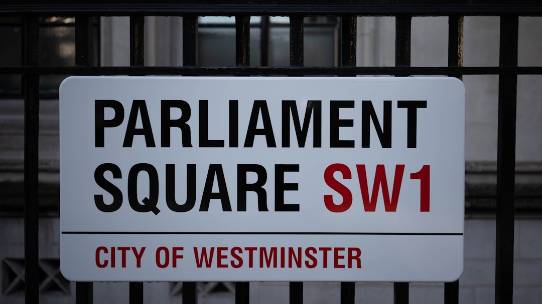 Westminster in Chaos: The Inside Story of the Cabinet Revolt Against Starmer